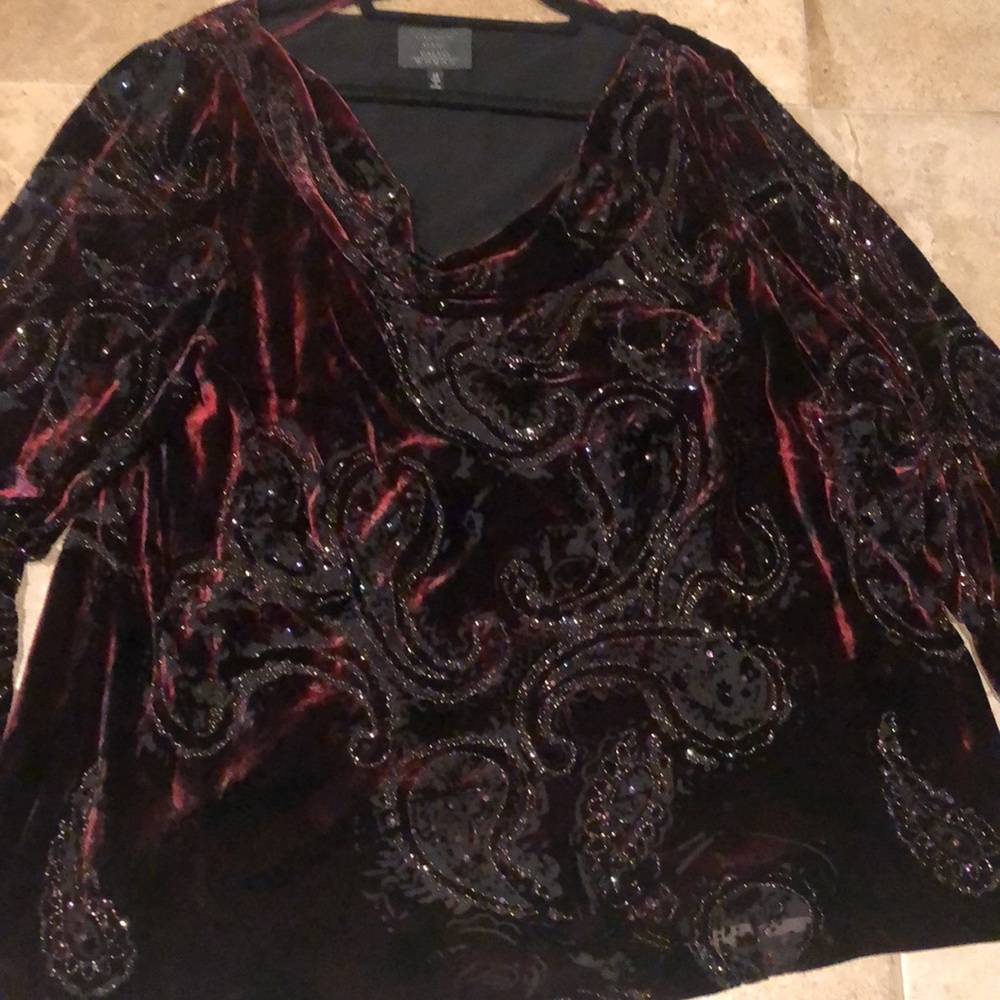Carmen Marc Valvo Embellished Sequin Studded Crush Velvet Blouse Burgundy Sz 3X